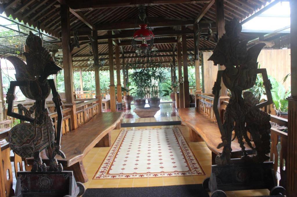 Joglo Ayem Tentrem Prambanan Exterior photo