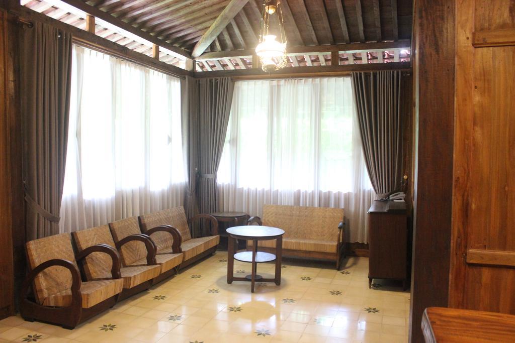 Joglo Ayem Tentrem Prambanan Exterior photo